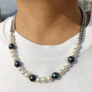 Peacock Black Cuban Pearl Necklace
