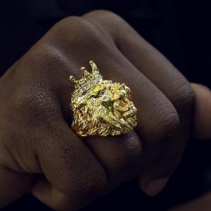 King Crown Lion Ring in Gold