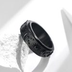 8mm Sun and Moon Spinner Relieving Stress Ring in Black Gold