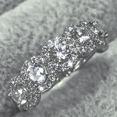 3.0 Ct Round Cut Halo Band