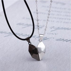 2Pcs Couple Heart Wising Stone Magnetic Pendant