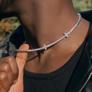 3mm Baguette Cut Cross Tennis Chain in White Gold