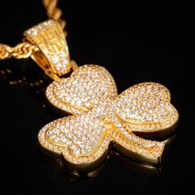 Iced Clover Pendant in Gold