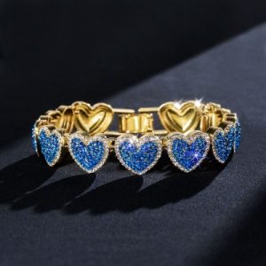 15mm 8'' Clustered Sapphire Heart Link Bracelet in Gold