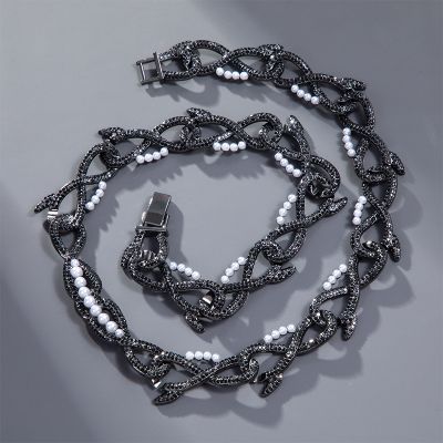 Iced 18mm 20'' Thorns with Pearl Link Chain in Black Gold