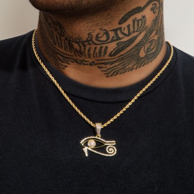 Egyptian Eye of Horus Pendant in Gold