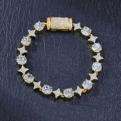 8mm Iced Quadrangular Star Bracelet in Gold