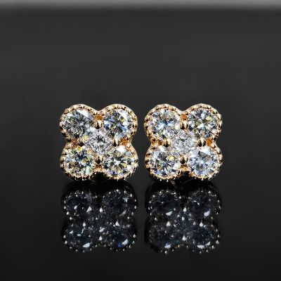 925S & VVS Moissanite Four Leaf Clover Stud Earrings in Rose Gold