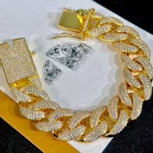 18mm Iced Miami Cuban Bracelet