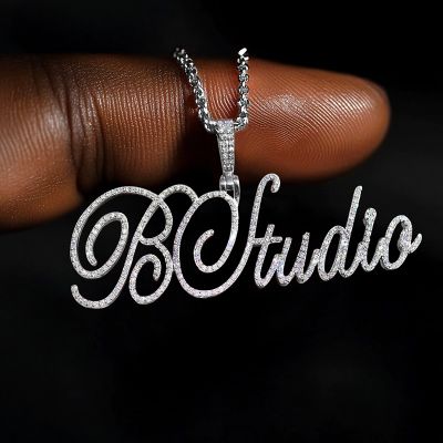925S & VVS Moissanite Cursive Letter Name Pendant