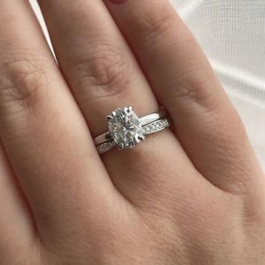 2.2CT Oval & Round Cut VVS Moissanite S925 Silver Engagement Ring Set