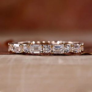 1.2CT Emerald & Round Cut VVS Moissanite S925 Silver Wedding Band