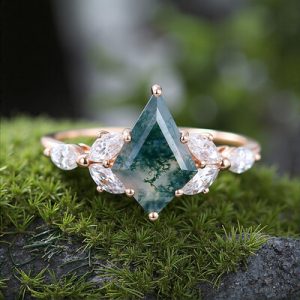 1.5CT Kite Cut Moss Agate with Whale Tail Side Moissanite S925 Silver Engagement Ring