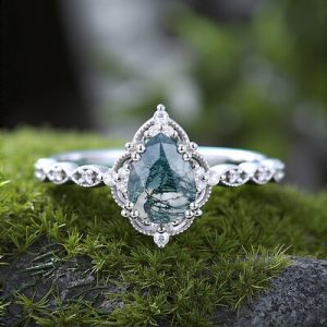 1.33CT Pear Cut Moss Agate & Round Cut Moissanite S925 Silver Beaded Engagement Ring