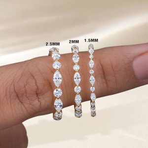 1.5mm/2mm/2.5mm  VVS Moissanite S925 Silver Wedding Band