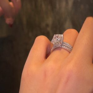 2.68CT Radiant Cut VVS Moissanite Cluster Engagement Ring Set