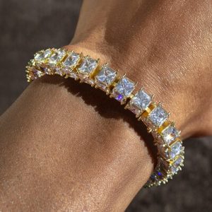 8mm 3-Sided Princess Cut Tennis Bracelet