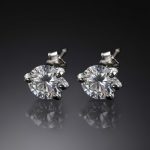 S925 Sterling Silver Moissanite Iced Out Dragon Claw Earrings