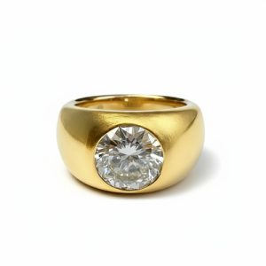 Round Cut VVS Moissanite Vintage Solitaire Engagement Ring