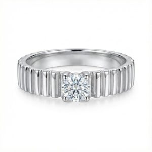 0.3CT Round Cut VVS Moissanite S925 Silver Solitaire Engagement Ring