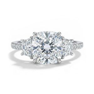 3-stones Cushion Cut Engagement Ring in Silver